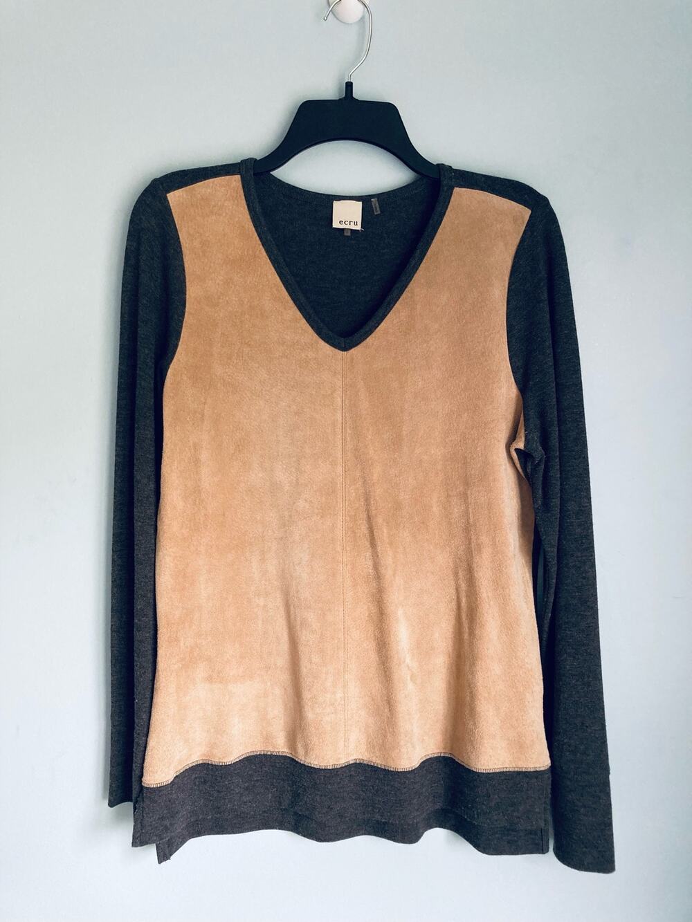 Ecru Suede Long Sleeve Top Large Gray and Tan